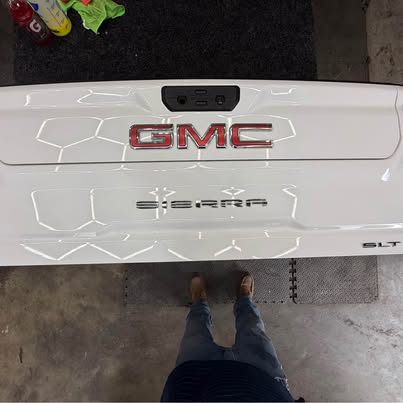 2020-2026 GMC Sierra MultiPro Tailgate SLT White