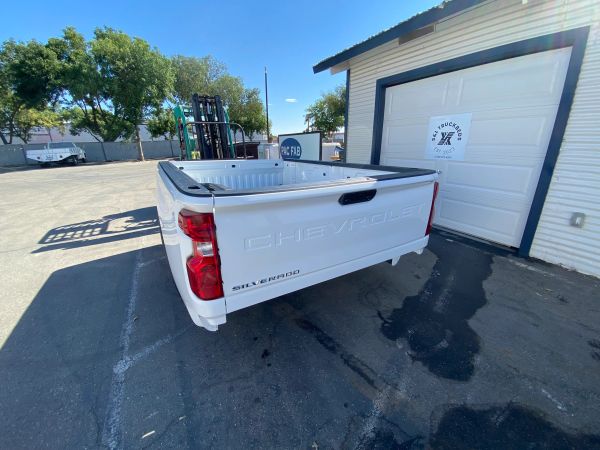 Chevy 2500/3500 Tailgate 2020-2024