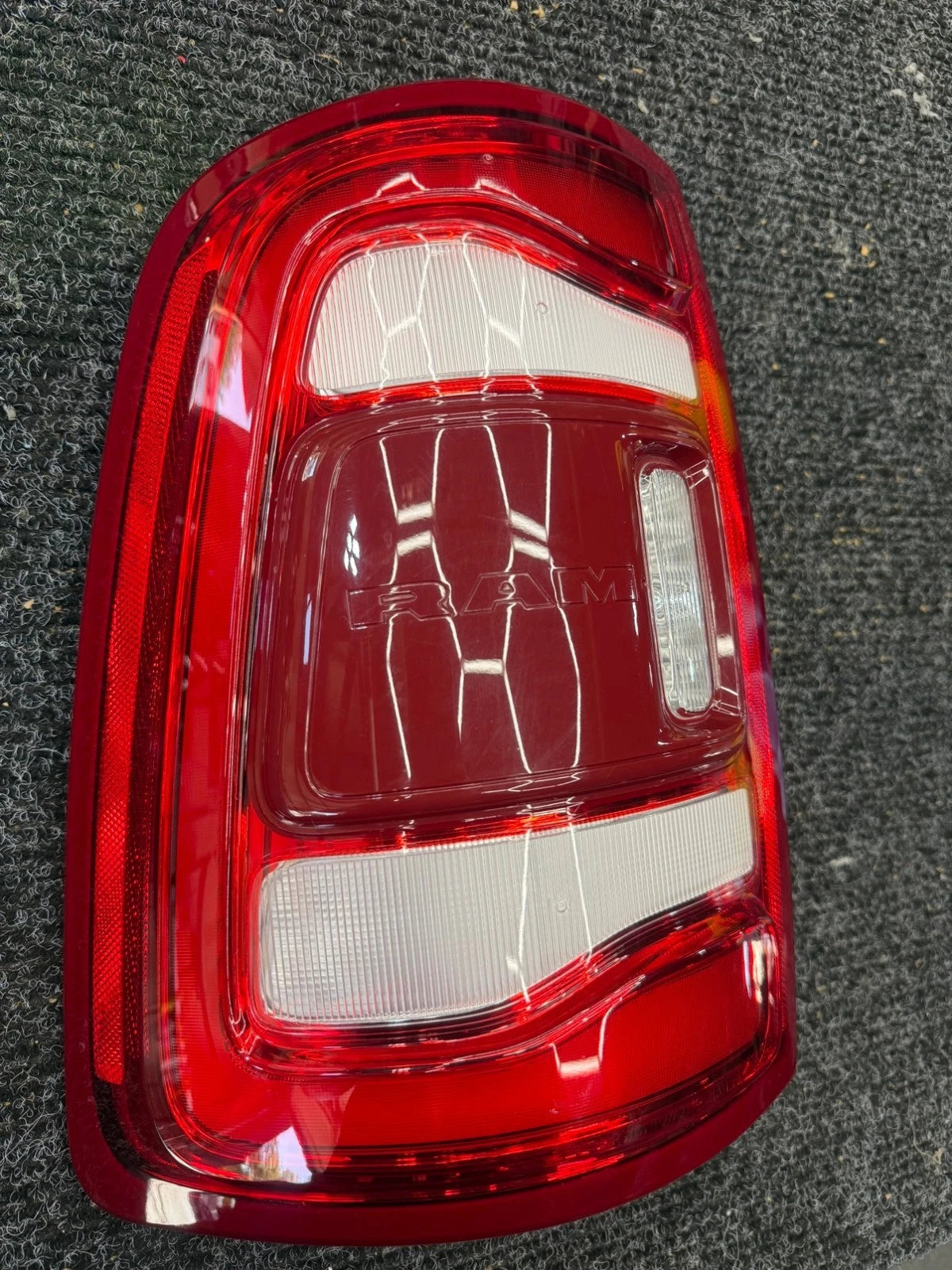 2019-2024 Ram 2500 3500 Premium LH Driver LED Tail Light Blind Spot OEM 68639089AA