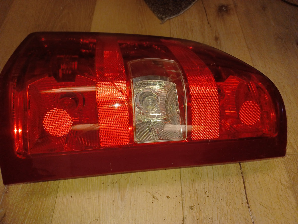 OEM 2007-2013 Chevy Silverado Left Driver Side Tail Light Assembly