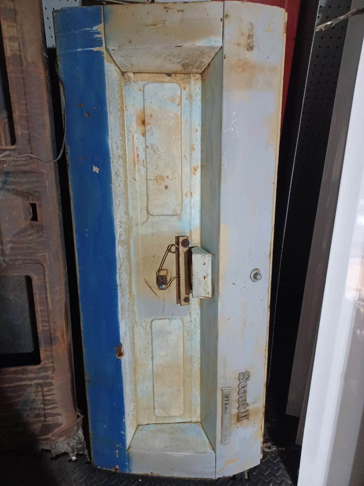 1971-1980 International Scout II Lower Tailgate OEM Scout 2 Rear Tail Gate Assem