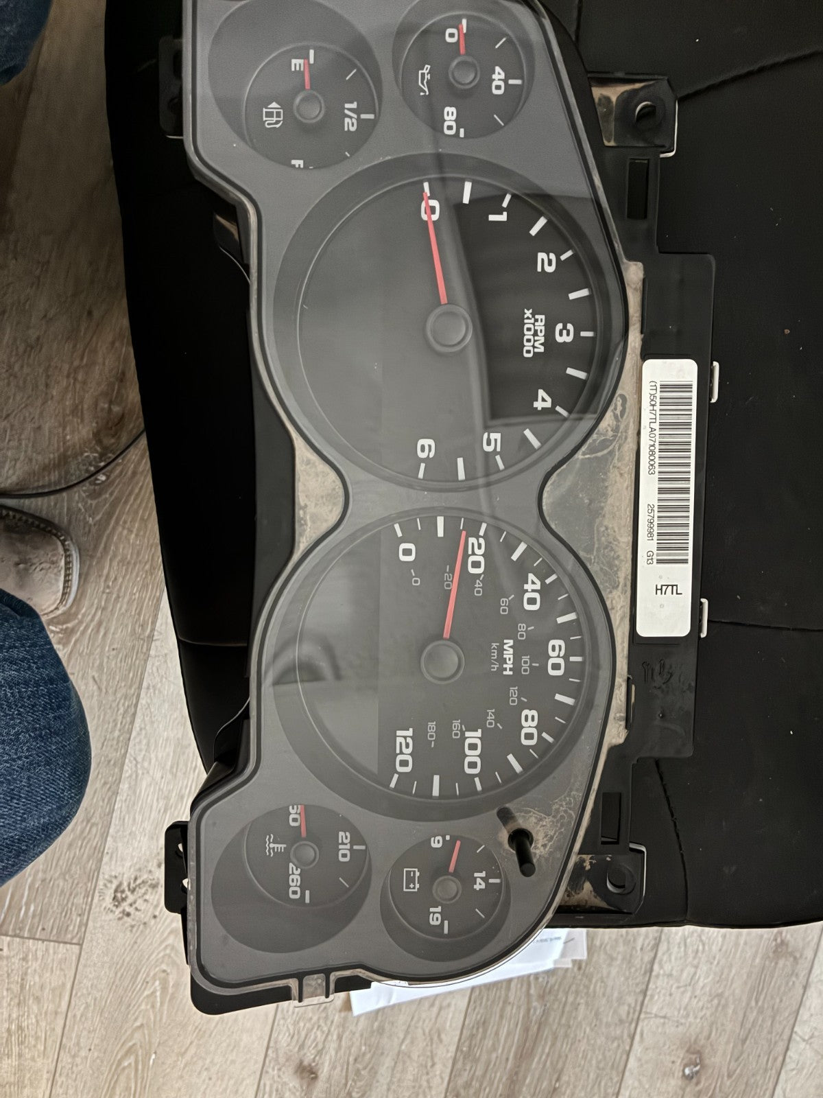 2007-2010 Chevy Sierra Silverado 1500 Speedometer Instrument Cluster 25799981