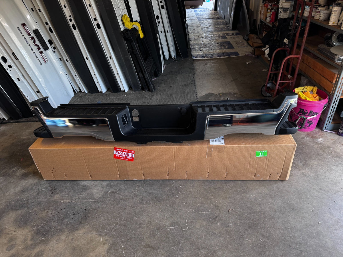 2017-2023 Ford F250/350 Rear Bumper Chrome OEM. NON SENSOR New STEP 23
