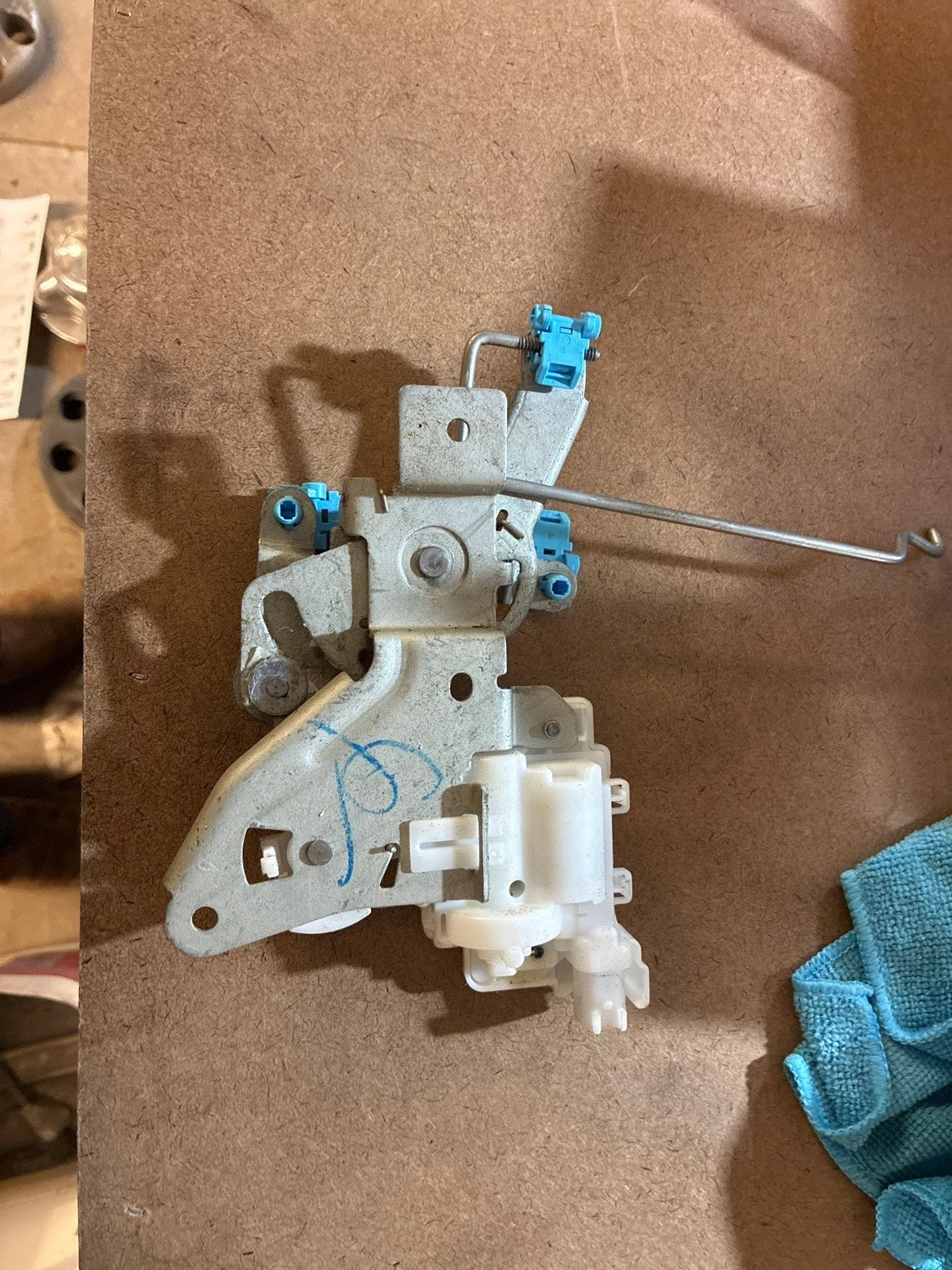 2023-2026 Ford F250 F350 Super Duty OEM Tailgate Latch Control Lock Actuator