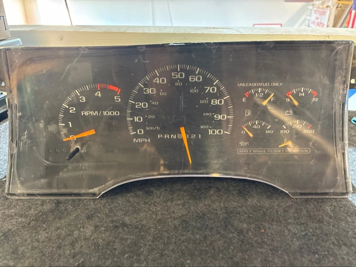 1995 Chevy GMC C/K Truck Instrument Cluster Tach 16207685 OEM ODOMETER REMOVED