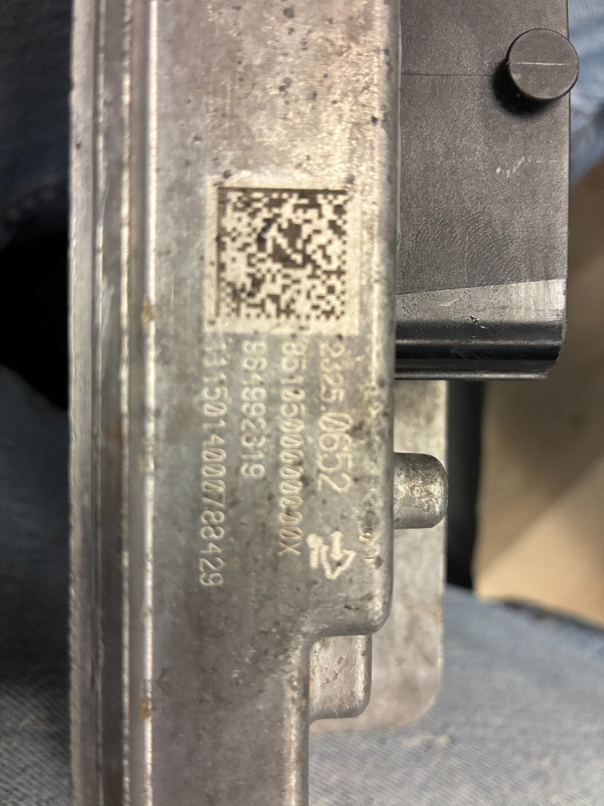 2019 Chevrolet Silverado 1500 Chassis Control Module 964992619 OEM