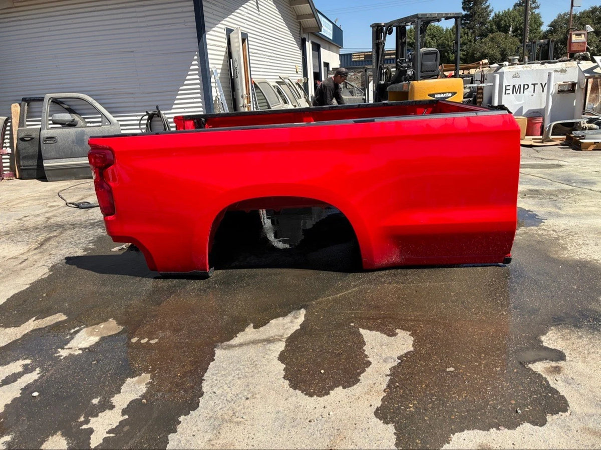 2020-2026 Chevrolet Silverado 1500 8FT Long Bed - Used Like New - Red