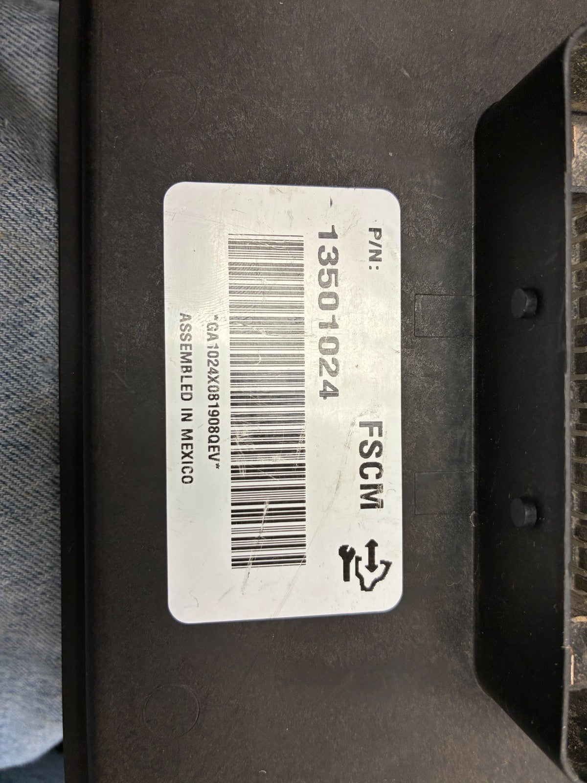2007-09 CHEVY SILVERADO Fuel Pump Control Module (13501024) OEM