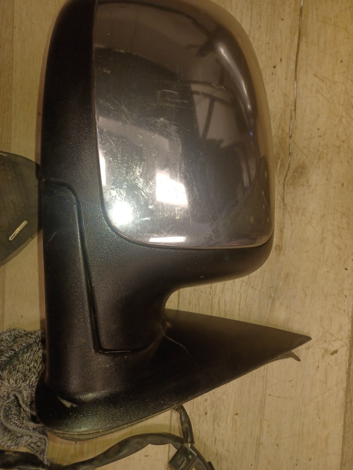OEM CHEVY GMC Silverado Sierra Left Right Mirrors 82-07300-004LH 82-07200-004RH