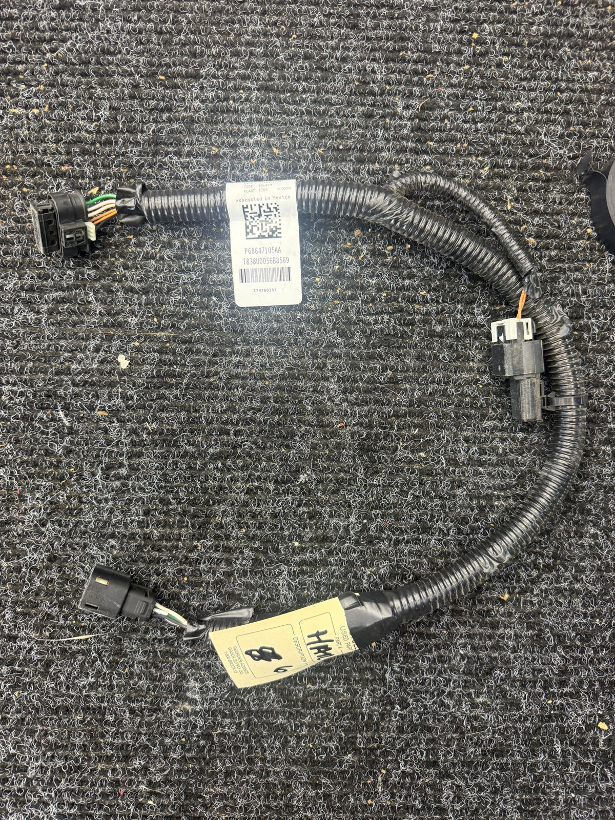 25-26 Ram 1500 Tail Lamp Jumper Wiring Harness OEM P68647105AA