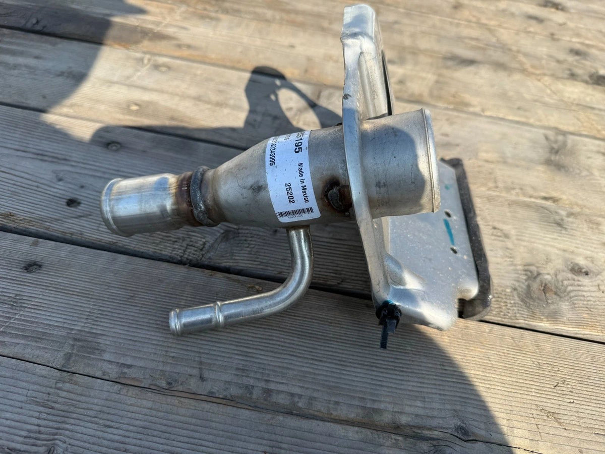 2020-2025 GM OEM GMC/CHEVY 2500 3500 Gas Filler Pipe 85585195