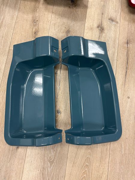 Ford Super Duty F-250 F-350 F-450 Bed Step Trim Panel | OEM 2023+ Area 51 KU Painted 8FT