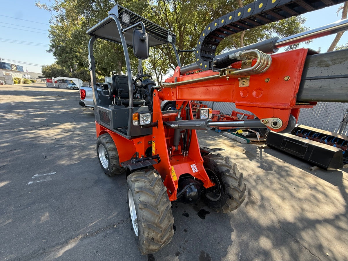 Everun EREL10 Electric Wheel Loader - 1-Ton Front Loader - 72V LiPo - Brand New