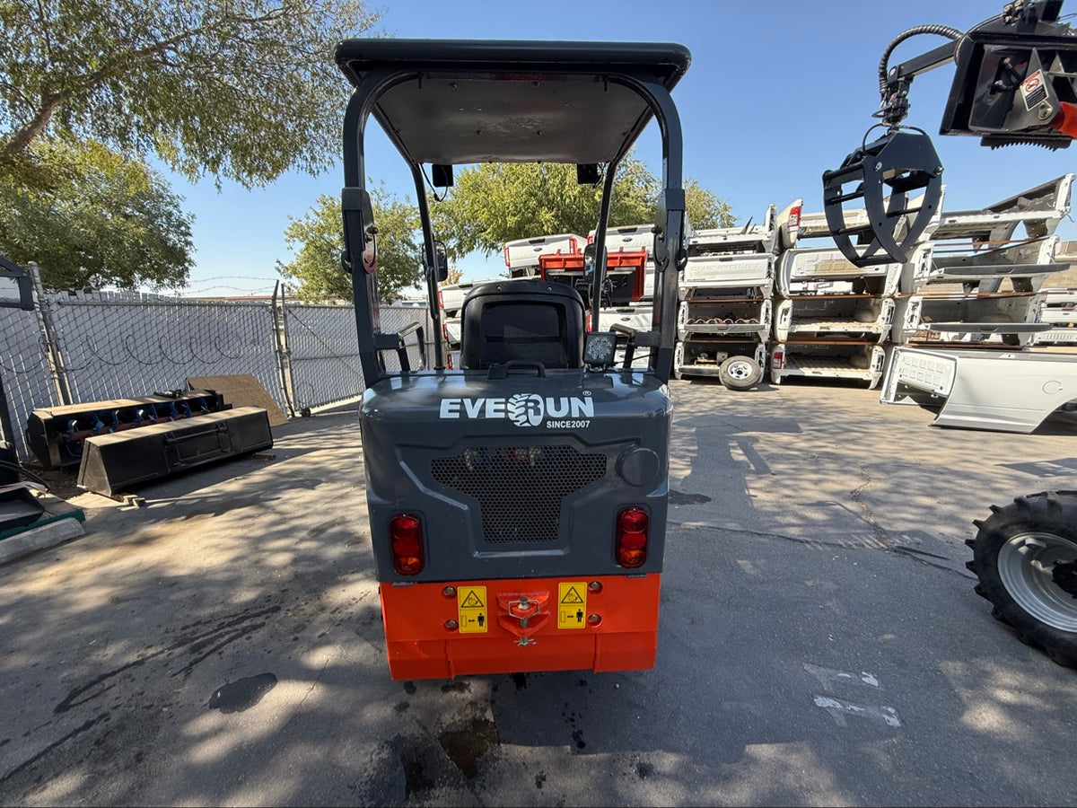 Everun EREL10 Electric Wheel Loader - 1-Ton Front Loader - 72V LiPo - Brand New