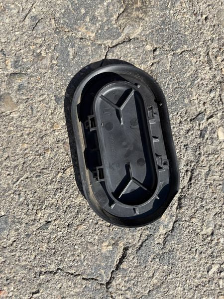 Ford F-150 F-250 F-350 F-450 Bed Body Plug Black