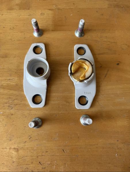 Ford Super Duty F-250 F-350 Tailgate Hinge Set | OEM 2023–2025 Left & Right Hinges