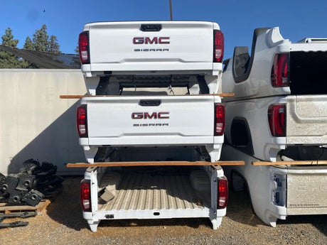GMC 2500/3500 Tailgates 2020-2025