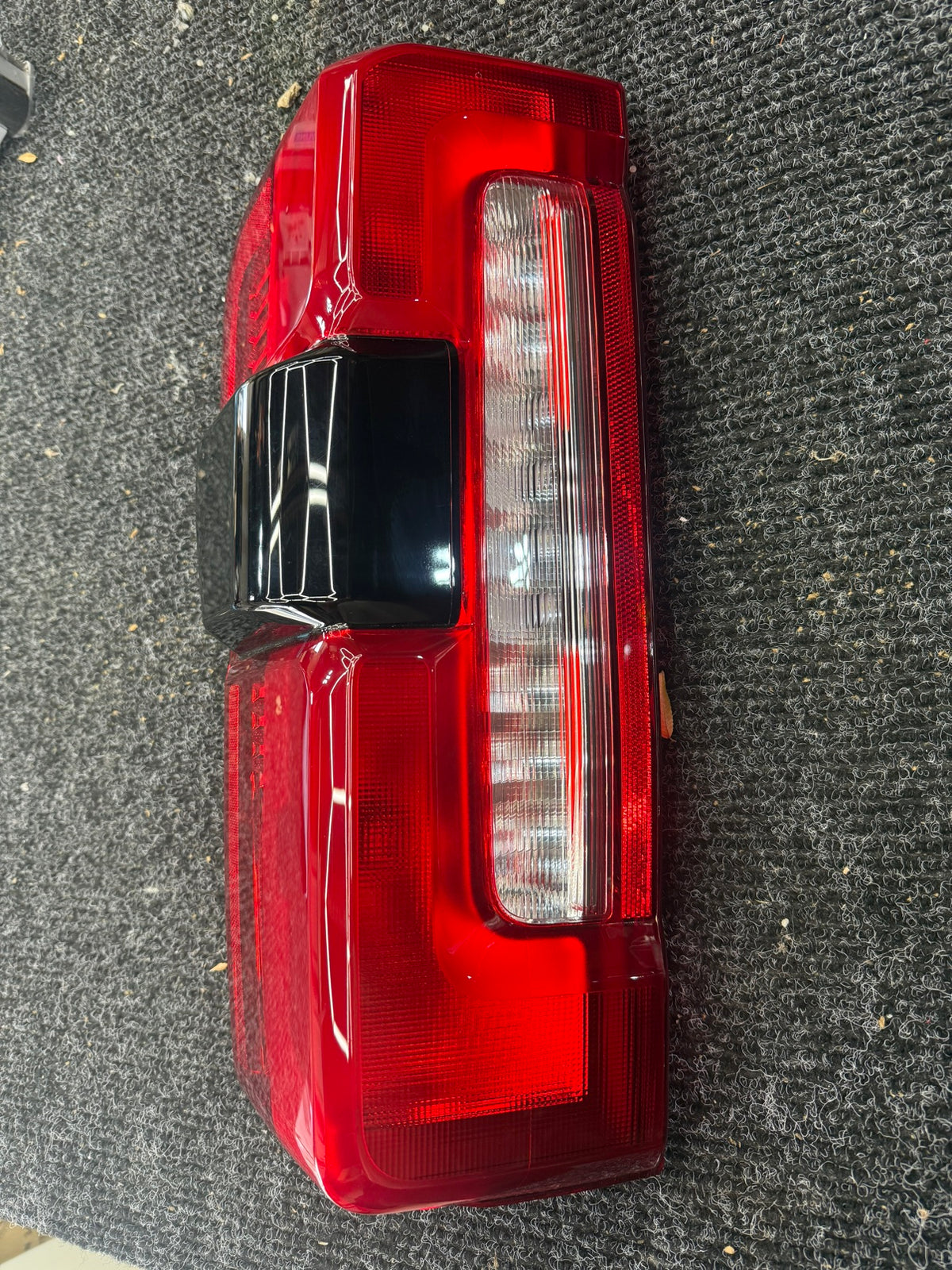 2023-2025 Ford F-250 F-350 Super Duty LH Driver Side Tail Light OEM PC3B-13B505-BN