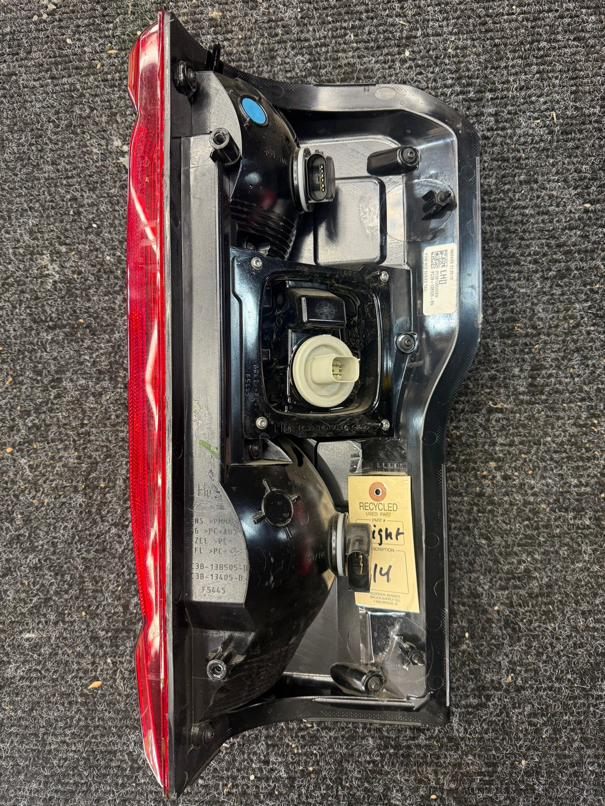 2023-2025 Ford F-250 F-350 Super Duty LH Driver Side Tail Light OEM PC3B-13B505-BN