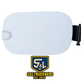 GM Silverado Sierra 2500/3500 Fuel Door | OEM 2020–2025 Summit White GAZ Take-Off