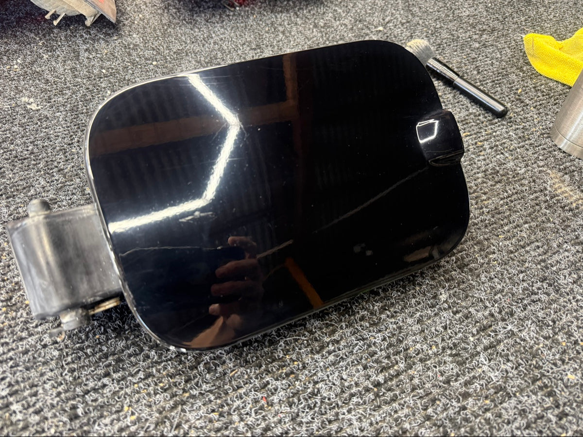 2017-2022 Ford F-250 F-350 Super Duty Fuel Door Shadow Black OEM G1