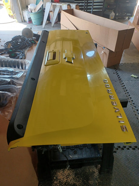 2008-2014 Chevy Silverado GMC Sierra 1500 2500 3500 Tailgate Yellow OEM