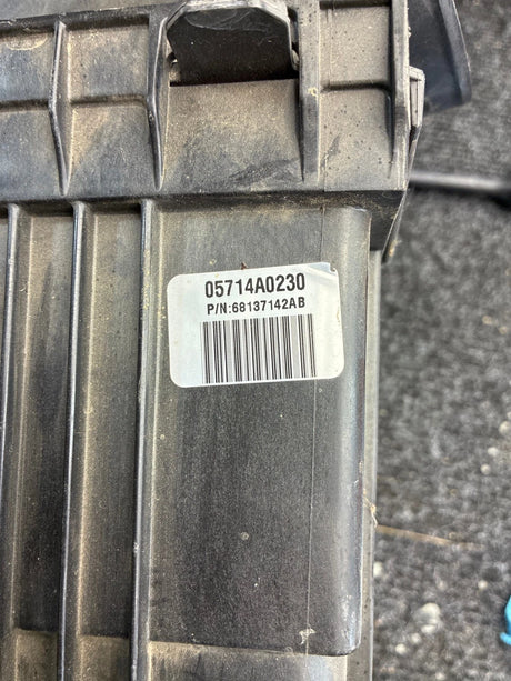 2013-2014 Ram 2500 3500 6.7L Diesel OEM Air Cleaner Intake Box 68137142AB