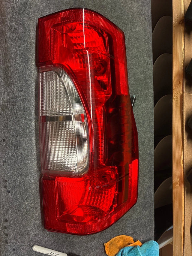 2020-2022 Ford F250 F350 Super Duty Tail Light LH Driver LC3B-13B505-AD OEM Take-Off