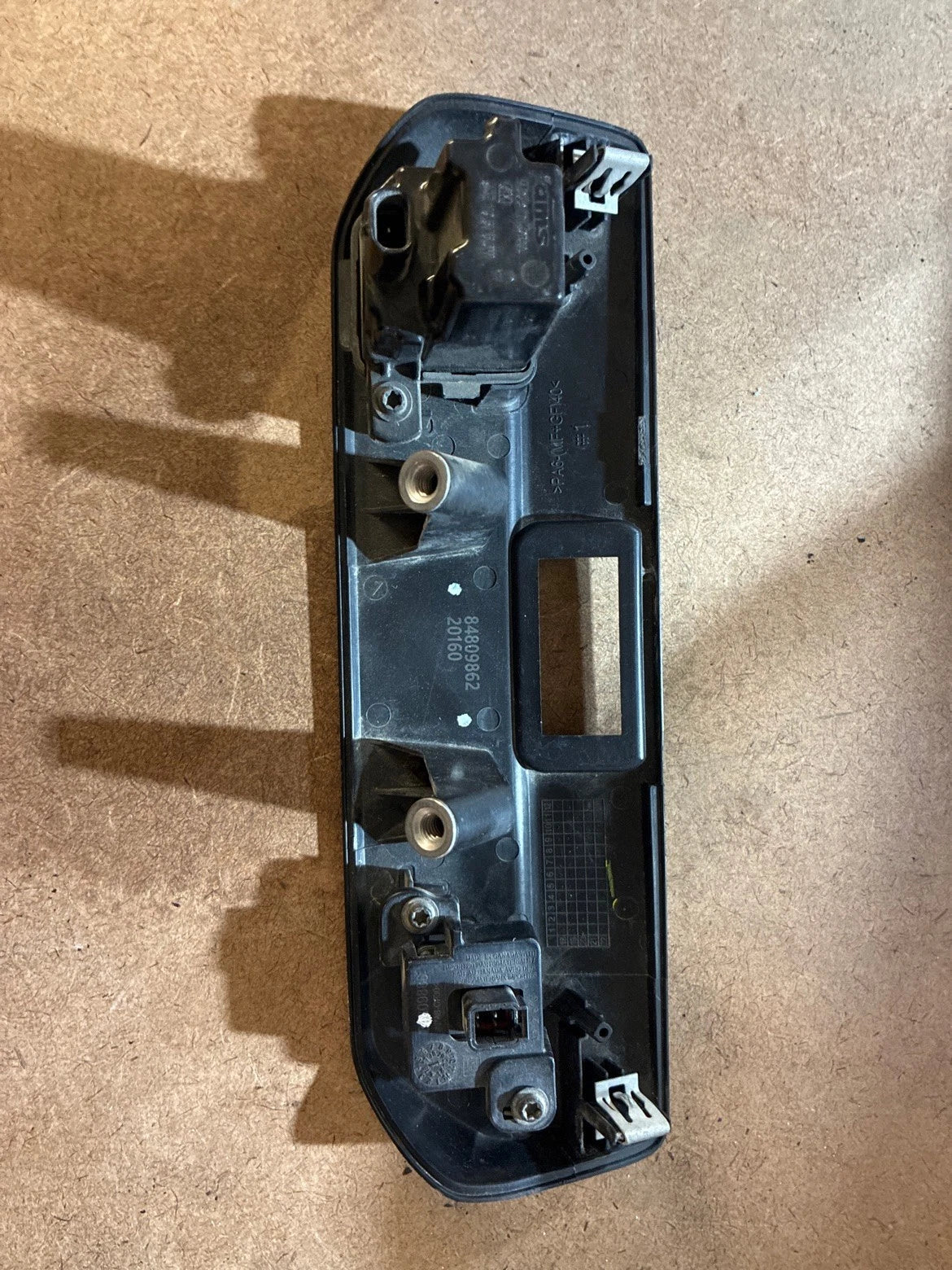 2019-2025 Chevy Silverado Sierra 1500 Tailgate Handle Camera 84809862 NO BUTTON