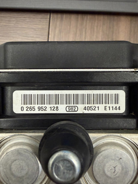 2017-2020 Ford F250 F350 Super Duty ABS Pump Module Assembly OEM JL34-2C405-AB