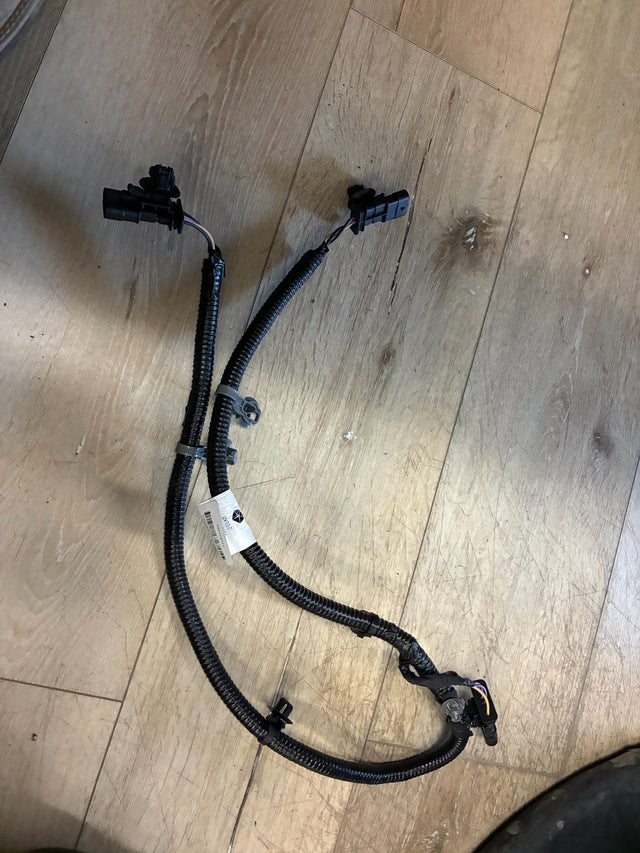 Ram 2500 Only - Jumper Wiring Harness For Tailgate Latch OEm p68648201ab