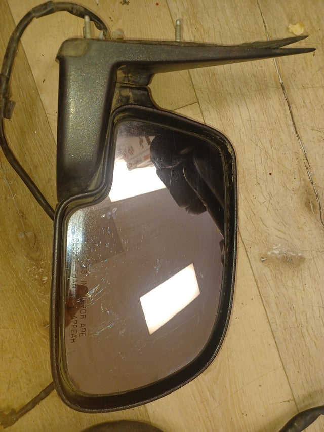 2005 GMC Sierra 1500 Driver Side Power Heated Mirror Black OEM LH
