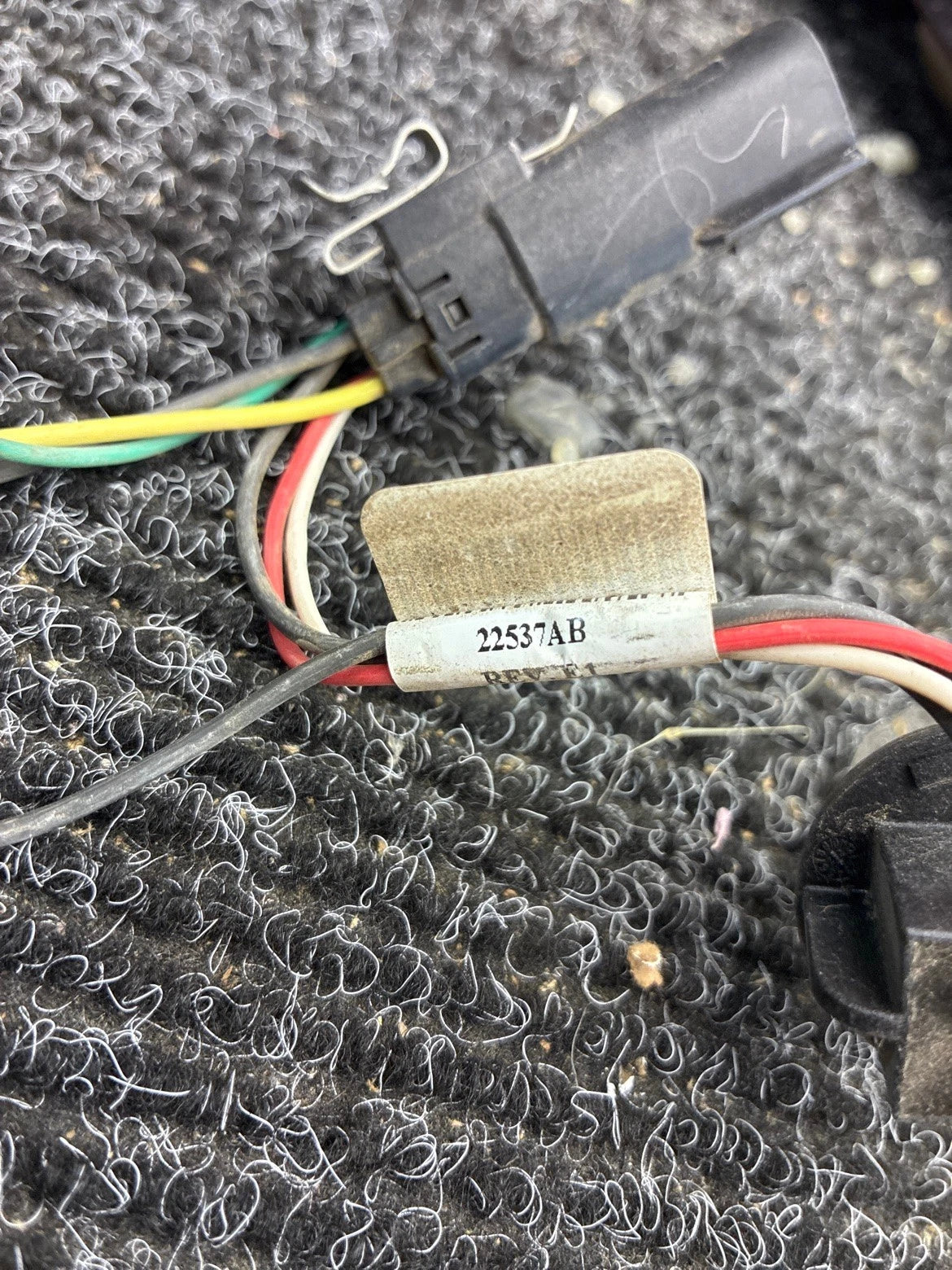 2019-2024 Ram 2500 3500 Tail Light Bulb Socket Pigtail Wiring Harness 22537AB