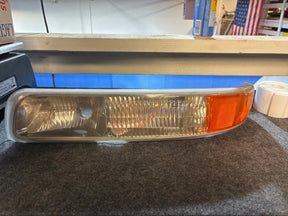 2003-2006 Silverado Avalanche DRL Turn Signal Lamp LH GM 16525191 116-01065L