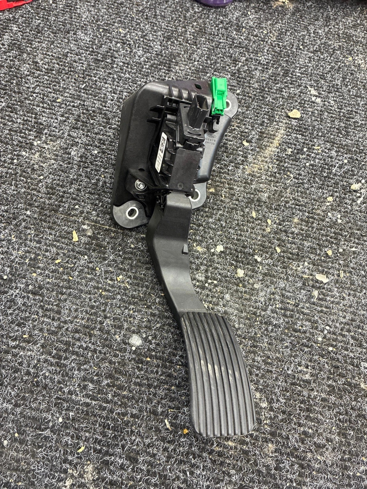 2017-2022 Ford F250 F350 Super Duty Accelerator Gas Pedal Assembly HC3C-9N736-AB