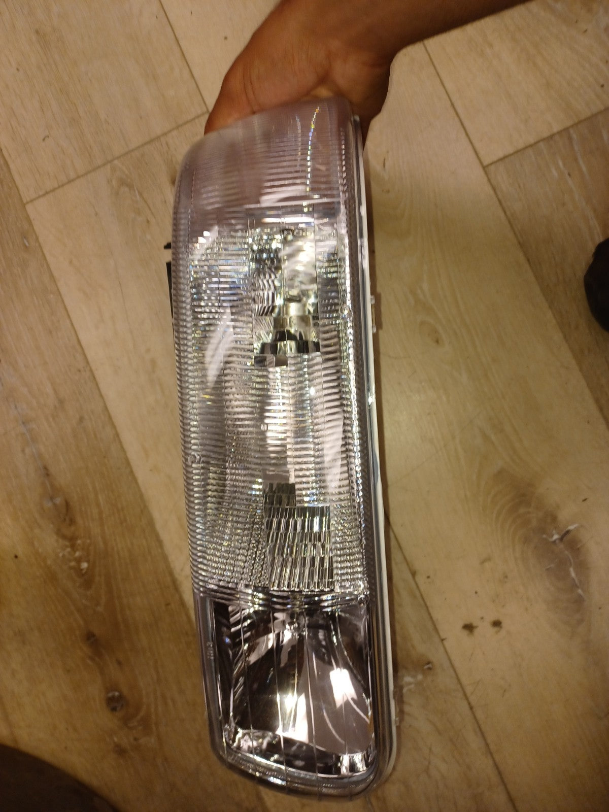 New Left Driver Side Headlight Assembly CV10083-H 1999-2002 Chevy Silverado 1500