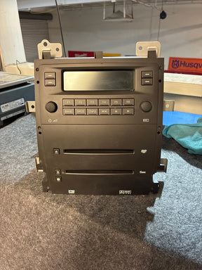 2007-2009 GM GMT900 Radio DVD CD Changer 15934176 Silverado Sierra Tahoe