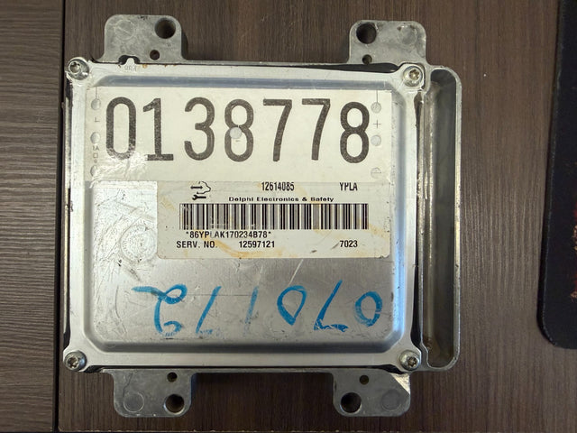 OEM Chevrolet GMC Engine Computer ECM ECU PCM 12614085 YPLA Delphi Module