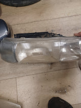 99-06 Chevy Silverado Sierra Tahoe RH Passenger Side Headlight Assembly OEM 16524538
