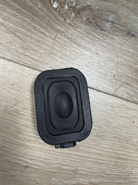 2017-2025 Ford F150/F250/F350/F450 Rear Cargo Bed Lamp Light Switch