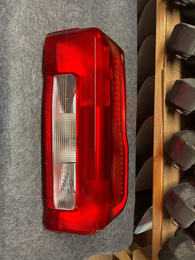 2023-2026 Ford F250 F350 Super Duty Tail Light LH PC3B-13B505-AG OEM Take-Off