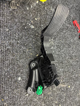 2017-2022 Ford F250 F350 Super Duty Accelerator Gas Pedal Assembly HC3C-9N736-AB